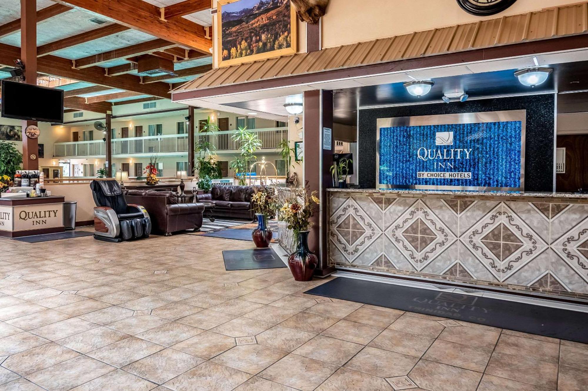 Quality Inn Тринидад Экстерьер фото
