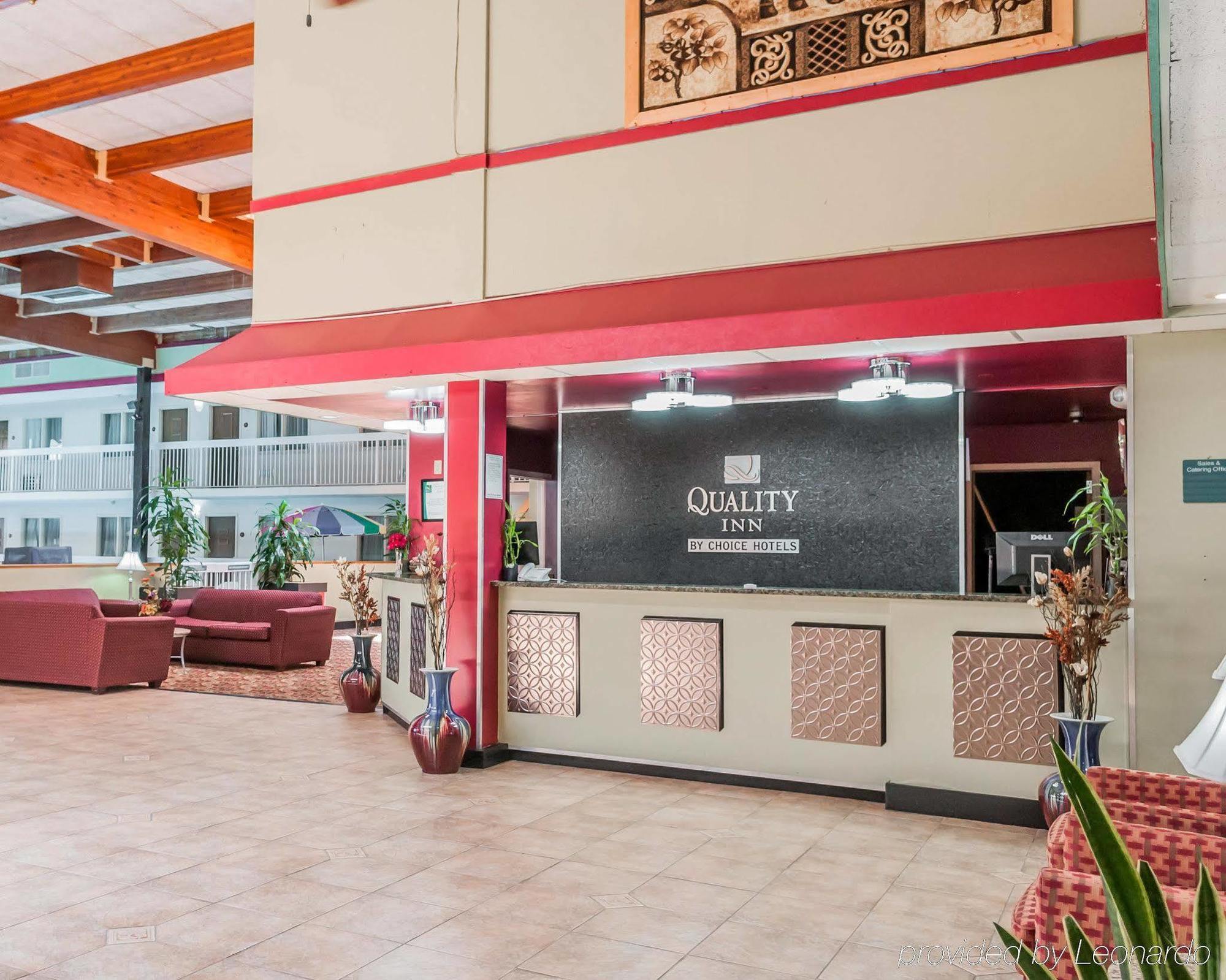 Quality Inn Тринидад Экстерьер фото